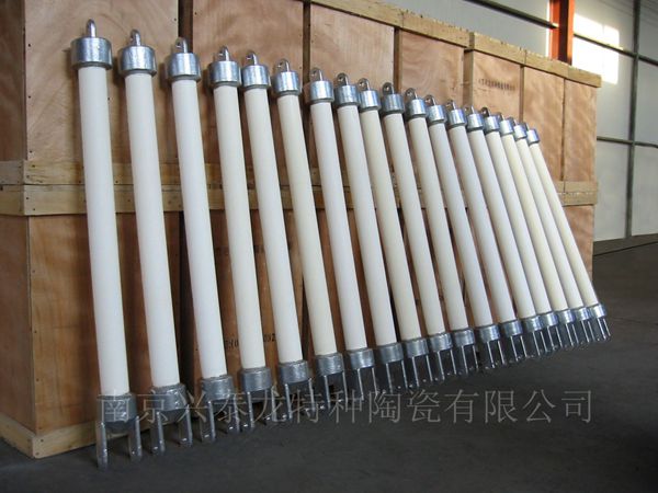 防露形懸式（拉棒）95瓷絕緣子
