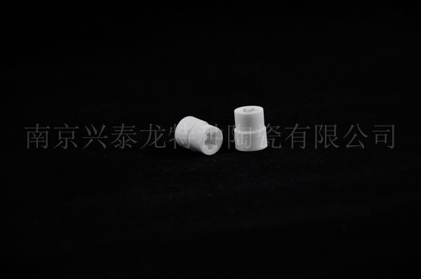 小絕緣子12