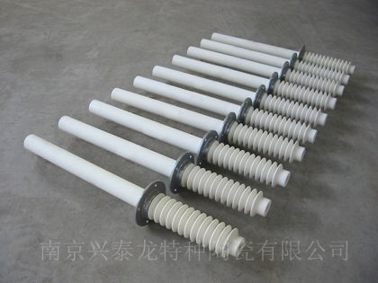 95瓷穿墻套管